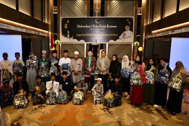 Stafsus Mendagri Hasibuan Hadiri Silaturahmi dan Buka Puasa Bersama Lintas Etnis di Kota Medan
