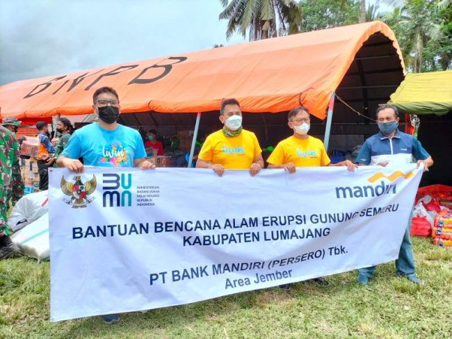 Bank Mandiri Salurkan Bantuan Untuk Korban Erupsi Gunung Semeru