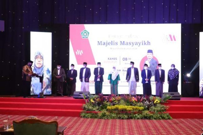 Menag Kukuhkan 9 Kiai sebagai Majelis Masyayikh