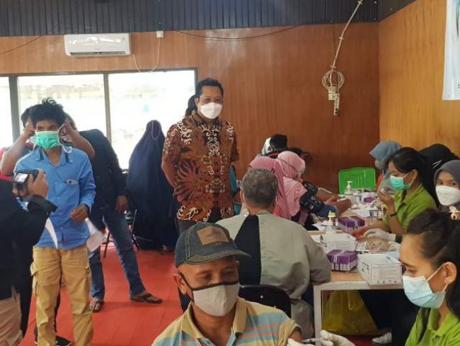 Wakil Ketua DPD Dukung Vaksin Booster Diberikan Cuma-Cuma