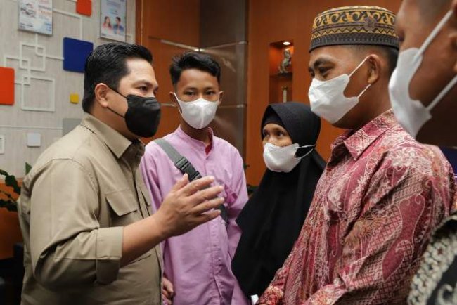 Berikan Apresiasi, Menteri BUMN Erick Thohir Kunjungi Agen BRILink di Lampung