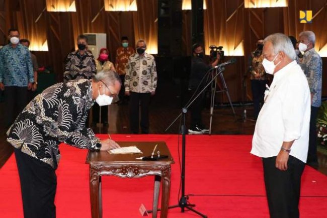 Menteri PUPR Lantik Pengurus HATHI, KANI-ID, dan KNI-BB