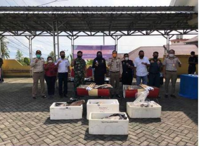 Terpapar Bakteri E. coli, KKP Musnahkan 121,9 Kg Produk Perikanan di Ternate