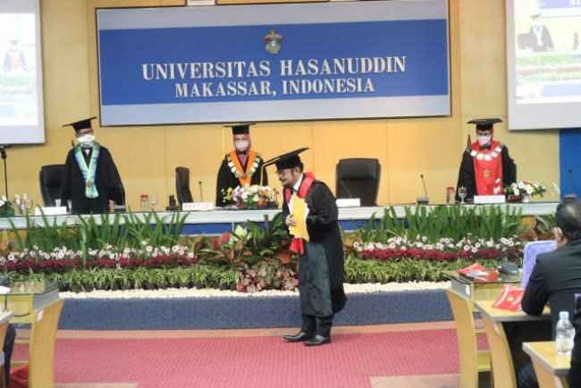 SYL Raih Gelar Profesor Kehormatan, Rektor Unhas Beberkan Alasannya