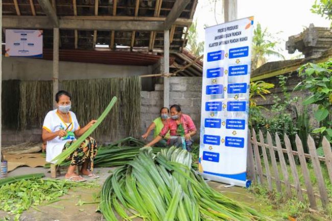 Sulap Daun Pandan Jadi Kerajinan, Kelompok Usaha Pandan Wangi Bukti Pemberdayaan UMKM Binaan BRI Semakin Berkembang
