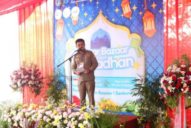 Mentan SYL  dan HKTI Membuka Gebyar Bazaar Sembako Murah Ramadan