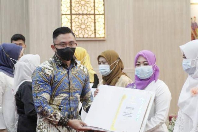 Hari Kartini, Wagub Andika Ajak Masyarakat Apresiasi Nakes Perempuan di Garda Terdepan Pandemi