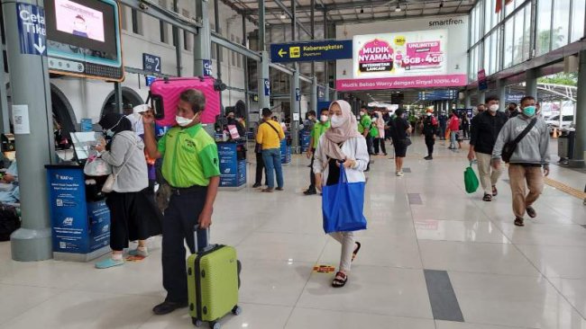 Amankan Puluhan Barang Tertinggal, Daop 1 Jakarta Himbau Penumpang KA Perhatikan Barang Bawaan