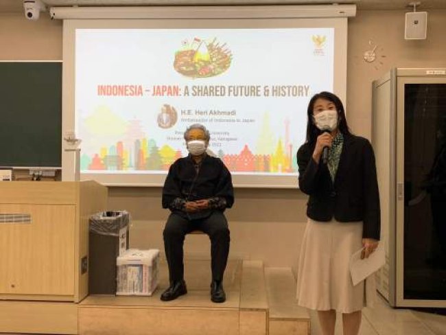 KBRI Tokyo Kenalkan Konsep Kampus Merdeka dan Promosi Budaya di Keio University