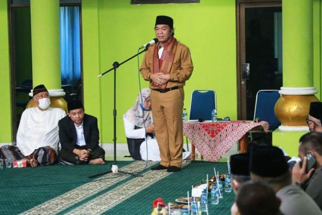Pj Gubernur Al Muktabar Hadiri Halal Bihalal MUI Provinsi Banten