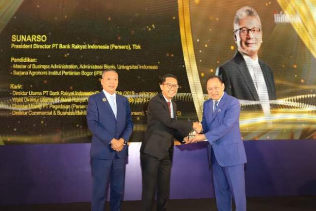 Sunarso Jadi CEO of The Year, BRI Mampu Berikan Value di Tengah Masa Sulit