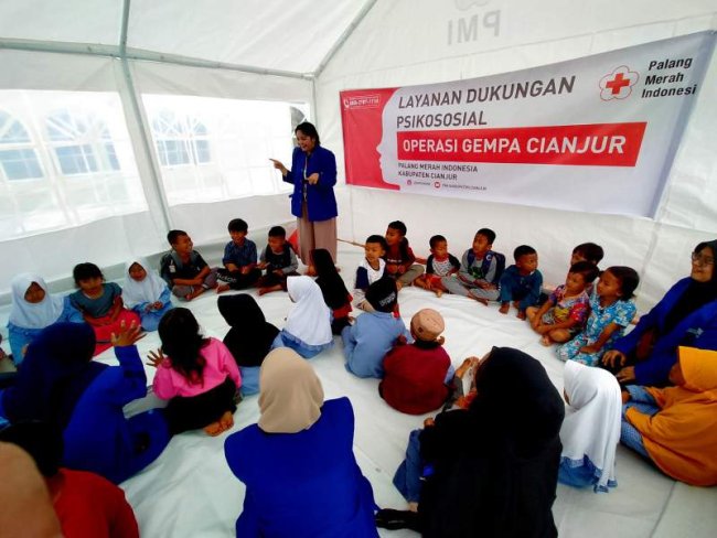 Mahasiswa Universitas Paramadina Berikan Dukungan Psikososial Penyintas Gempa Cianjur