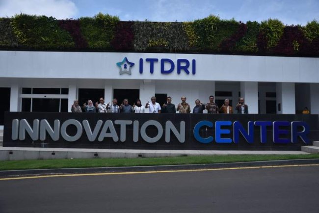 Telkom Melalui ITDRI Berkolaborasi dengan ITB dan UNPAD Kembangkan Talenta Digital Unggulan Masa Depan
