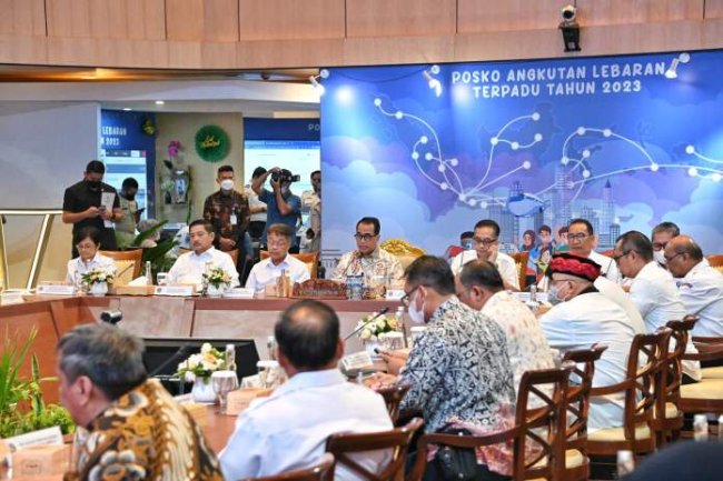 Tutup Posko Angkutan Lebaran Terpadu 2023, Menhub: Arus Mudik dan Balik Relatif Lancar, Evaluasi Perbaikan Tetap Dilakukan