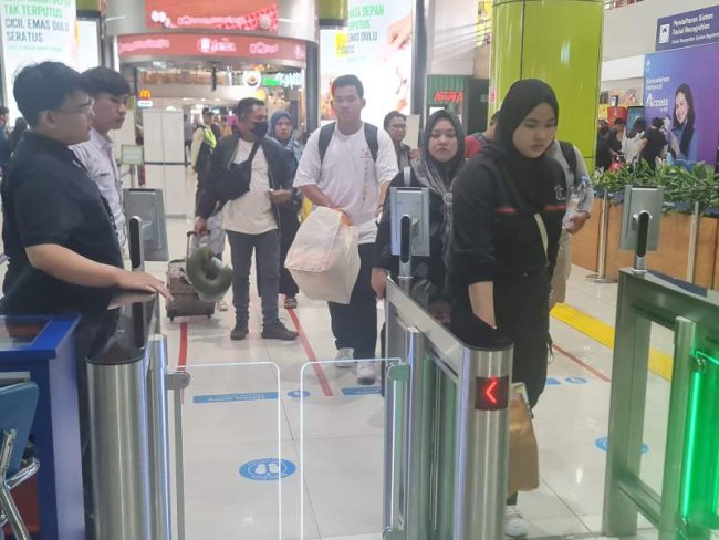 KAI Daop 1 Telah Melayani 290 Ribuan Tiket Libur Nataru
