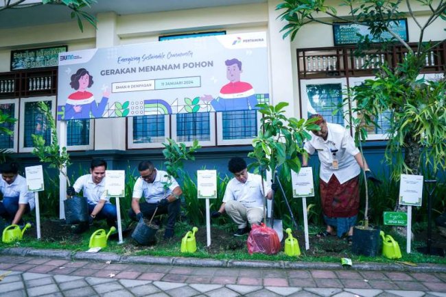Pertamina Dukung SMA Negeri 8 Denpasar Menjadi Sekolah Ramah Lingkungan