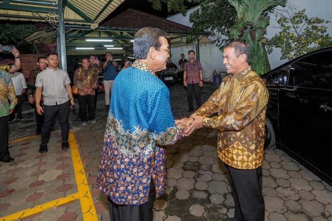 Mentan Empat Mata dengan Sri Sultan, Bahas Ekonomi dan Pertanian