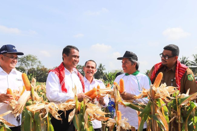 Mentan Kunjungi Sumut, 20.000 Petani Sambut di Medan