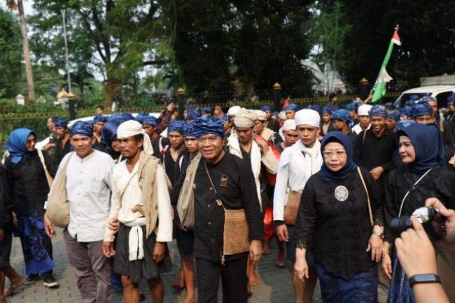 Pj Gubernur Banten Al Muktabar Sambut Masyarakat Adat Baduy