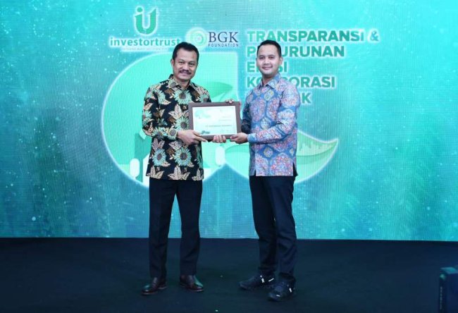 Kinerja Dekarbonisasi Tercapai, Pertamina Raih 2 Penghargaan Penurunan Emisi Korporasi Terbaik 2024