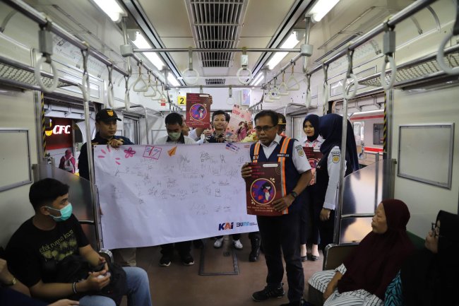 Sambut Hari Lahirnya Pancasila, KAI Daop 1 Jakarta Adakan Sosialisasi Anti Pelecehan Seksual di Stasiun Jakarta Kota