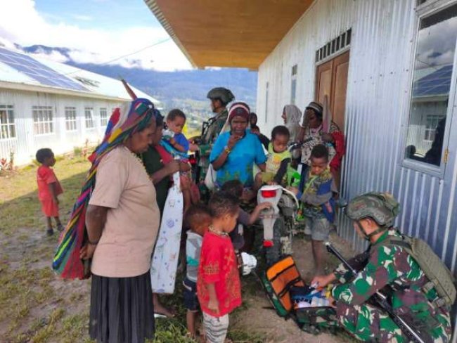 Peduli Kesehatan, dari TNI untuk Masyarakat Papua