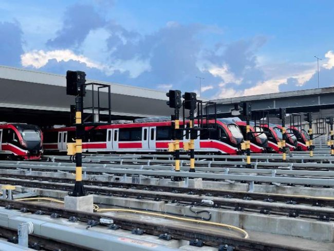 Kereta Api Perkotaan Semakin Menjadi Solusi Transportasi Masyarakat Urban Jabodetabek