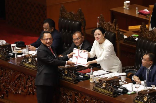 79 RUU tentang Kabupaten/Kota Resmi Diundangkan, Mendagri Apresiasi Kinerja DPR RI dan DPD RI