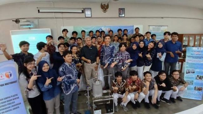 Tim UPER Daur Ulang Sampah Jadi Bahan Bakar dengan Teknologi Ramah Lingkungan