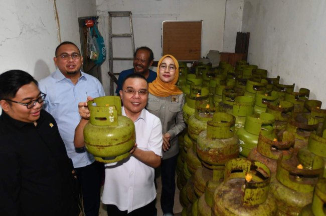 DPR RI Sidak LPG 3kg : Sub Pangkalan Sudah Mulai Aktif, Pasokan Normal