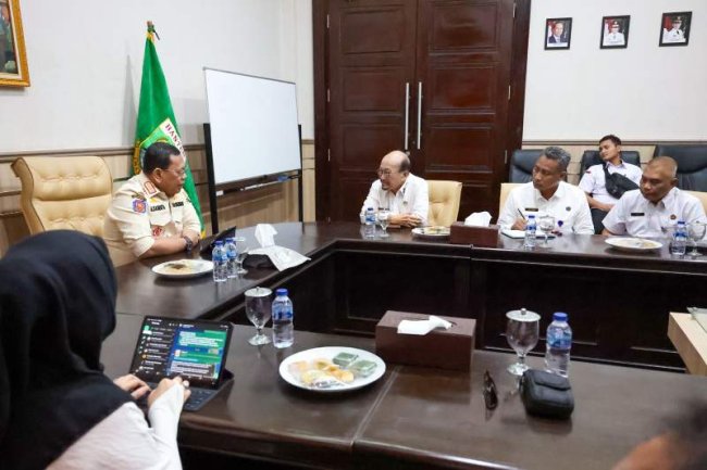 Terima Kanwil Imigrasi dan Pemasyarakatan, Pj Gubernur A Damenta: Pemprov Banten Komitmen Tingkatkan Sinergi