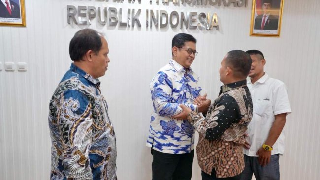 Terima Delegasi HIPKA, Wamen Viva Yoga: Perlu Kolaborasi Pemerintah dan Swasta Untuk Mengejar Pertumbuhan Ekonomi 8%  