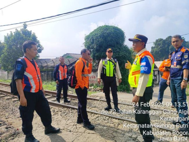 Pembuatan Palang Pintu Perlintasan Kereta Api Tanggung Jawab Siapa? Berikut Penjelasan KAI