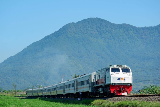 Mudik Lebaran KAI Optimalkan Layanan, Hingga 28 Februari Tiket KA Terjual 1,39 Juta
