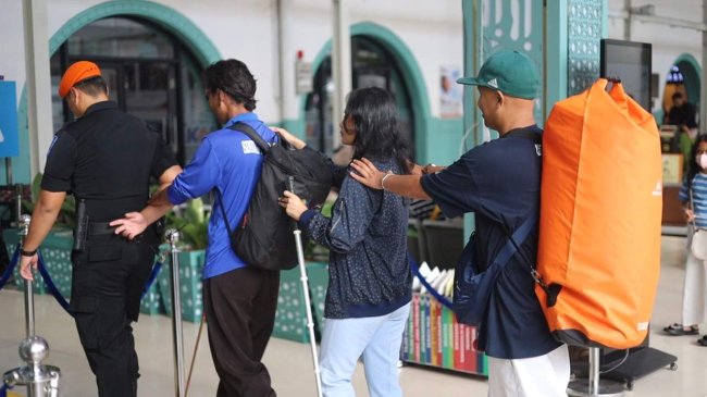 KAI Daop 1 Jakarta Sosialisasikan Pelayanan Aman dan Nyaman untuk Penyandang Tuna Netra 