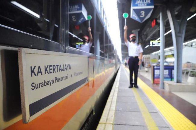 Tiket Terjual Menuju 2,3 Juta, Ini Tanggal Keberangkatan KA JJ dari Gambir dan Pasarsenen yang Okupansinya Lampaui 100%