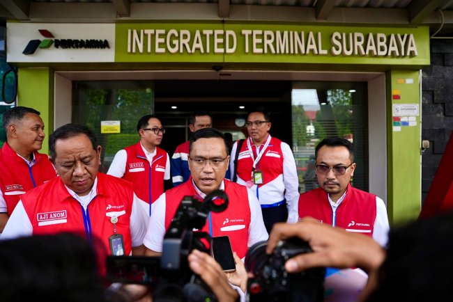 Tinjau Kesiapan Satgas di Surabaya, Dirut Pertamina Pastikan Pasokan Energi Area Jawa Timur, Bali dan Nusa Tenggara Aman