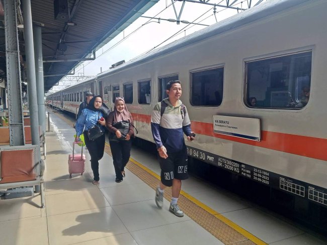 4,7 Juta Pelanggan Pilih Hindari Kemacetan Saat Lebaran 2025, 73,85% Gunakan Kereta Ekonomi
