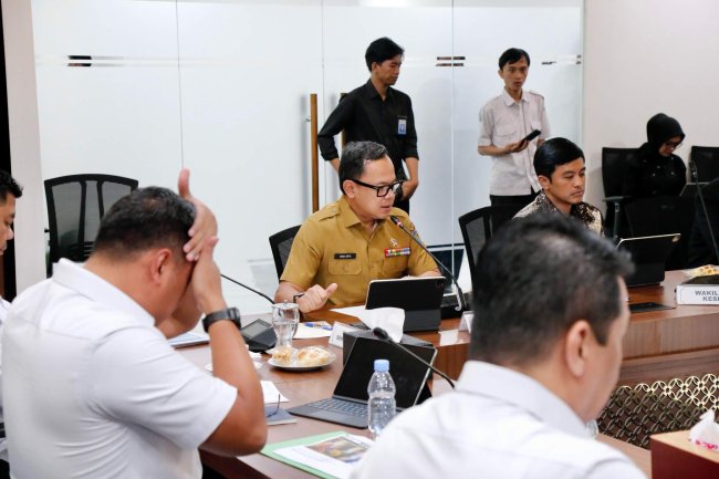 Wamendagri Bima Dorong Kepala Daerah Proaktif Dukung Kopdes Merah Putih