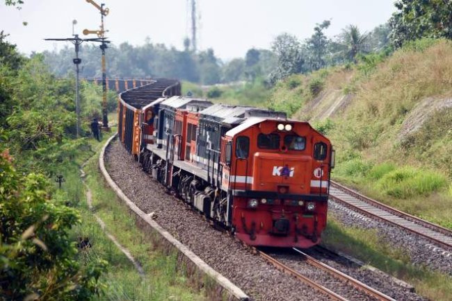 KAI Angkut 21,6 Juta Ton Barang hingga April 2025, Didominasi Batu Bara untuk Energi Nasional