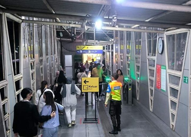 Akses Baru Stasiun Tanjung Barat Lewat Apartemen Samesta Mahata Mulai 8 Mei 2025 Akses Baru Stasiun Tanjung Barat Lewat Apartemen Samesta Mahata Mulai 8 Mei 2025