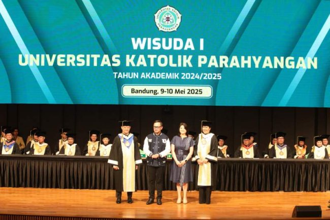 Di Wisuda Unpar, Wamendagri Bima Arya Kenang Prinsip “Buku, Pesta, dan Cinta” Semasa Kuliah