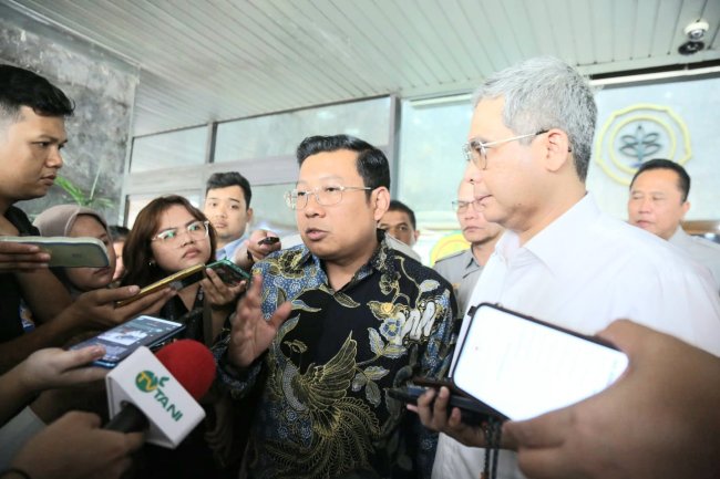 Strategi Plt. Mentan Arief Prasetyo Adi Stabilkan Harga Beras
