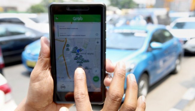 Penyedia Taksi Online Ini Kritik Aturan Tarif Batas Bawah 