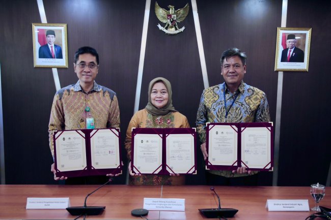 Interkoneksi Sistem Informasi Pacu Kinerja Industri Kayu Olahan dan Furnitur