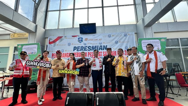 Perkuat Konektivitas Pariwisata, Penerbangan Perdana Rute Makassar – Wakatobi Resmi Beroperasi