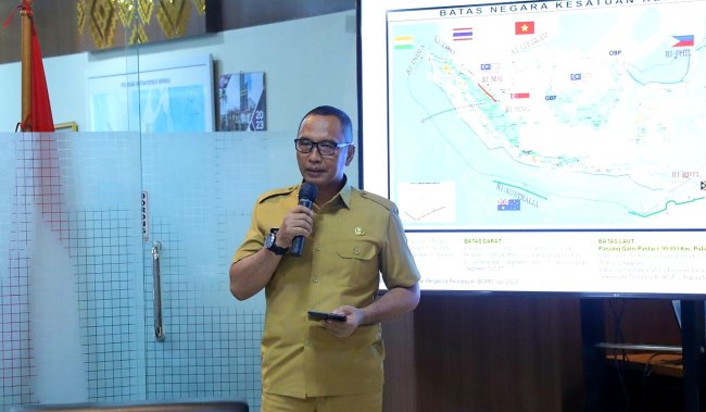 Komitmen Perkuat UMKM di Perbatasan, BNPP Gelar Bimtek Mengolah Nanas menjadi Produk Ekspor