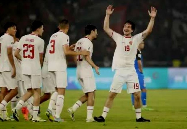 Kalahkan Filipina 2-0, Timnas Lolos ke Babak Ketiga Kualifikasi Piala Dunia!