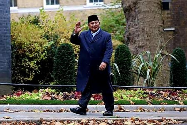 Pulang Kunker, Presiden Prabowo Bawa Kesepakatan dan Komitmen Investasi Rp249 Triliun!