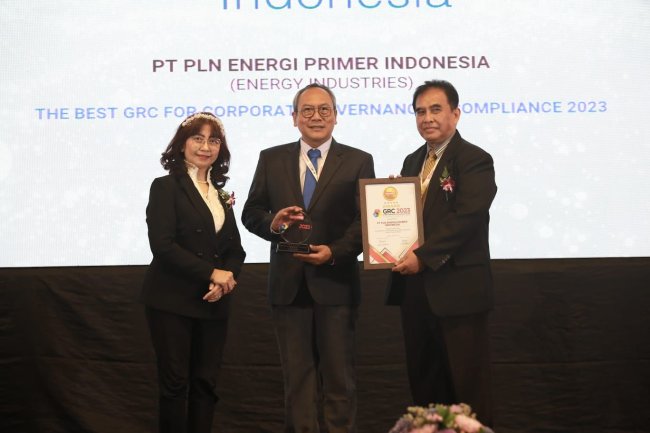 Sukses Kelola Manajemen Risiko, Antarkan PLN Group Raih 14 Penghargaan GRC & Performance Excellence Award 2023